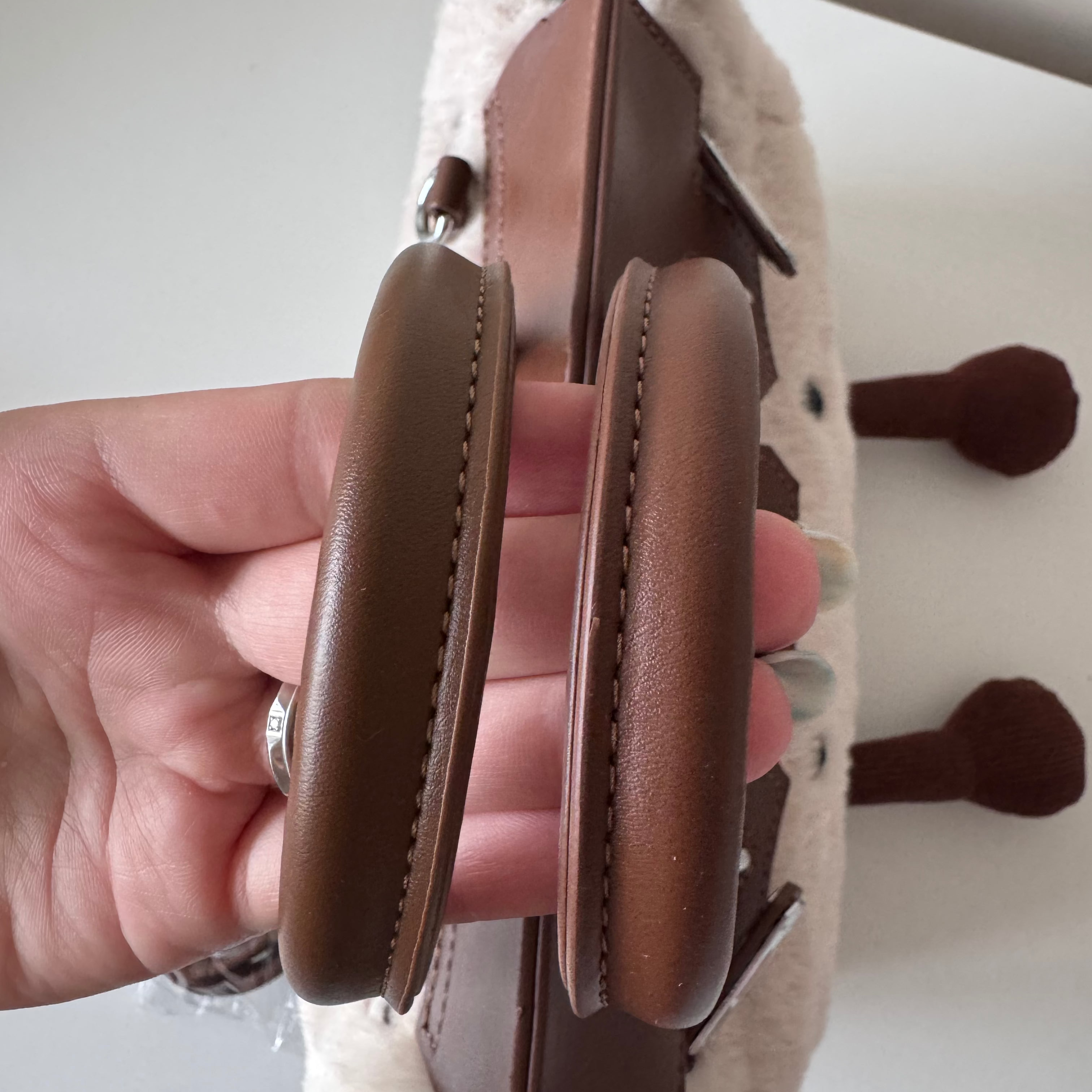 Cozy Smile Plush Handbag with Strap